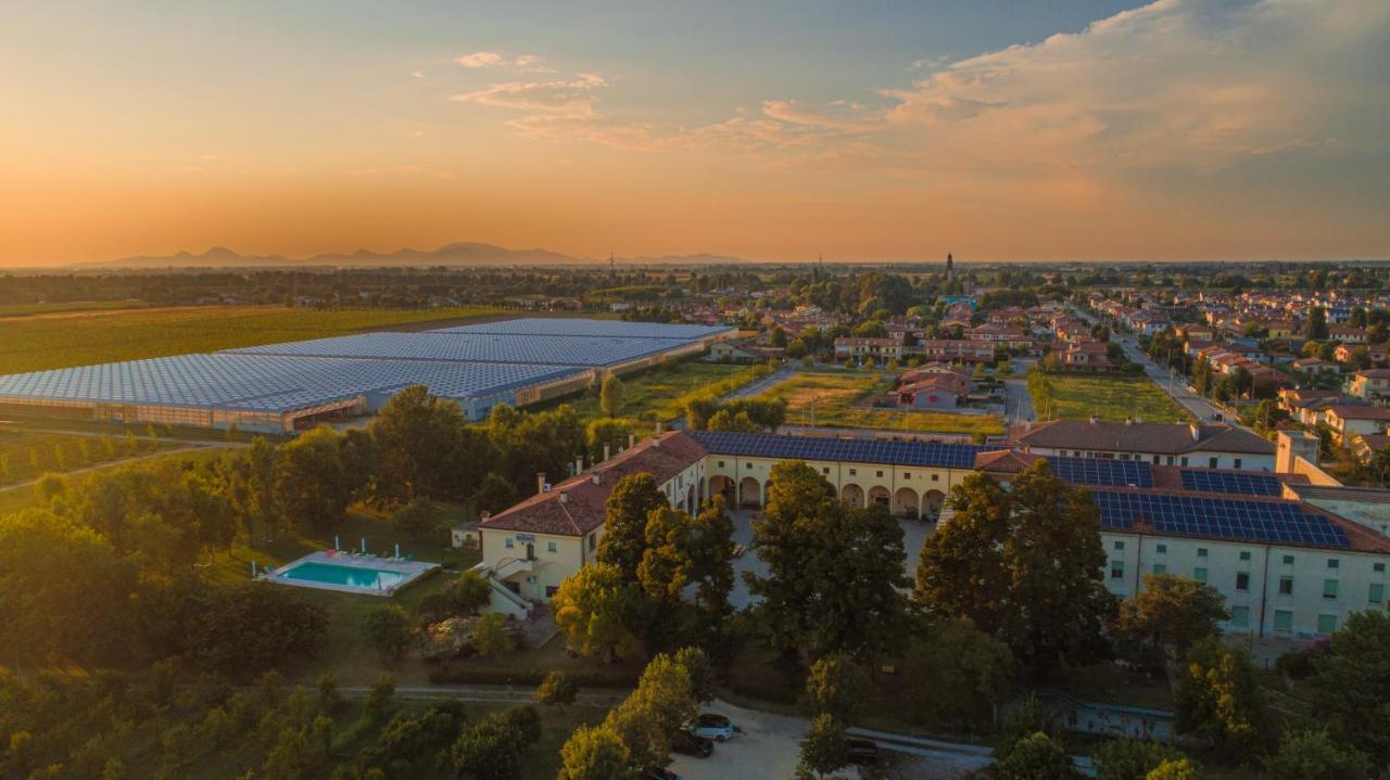 Agriturismo Corte Carezzabella San Martino di Venezze Bagian luar foto